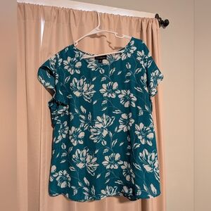 Fortune & Ivy Teal and White Floral Blouse